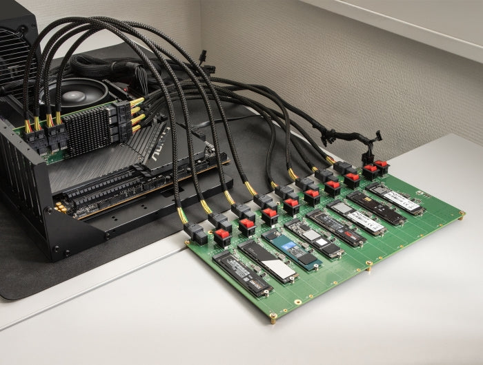 Delock 61073 M.2 Test Board For 8 X M.2 Nvme Key M Ssd With Sff-8643 Connector