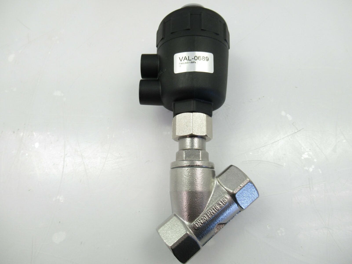 Angle Valve EMCP-20-50-S1-T 1 Port Size 3/4 Single Acting Normal Close NPT SS316