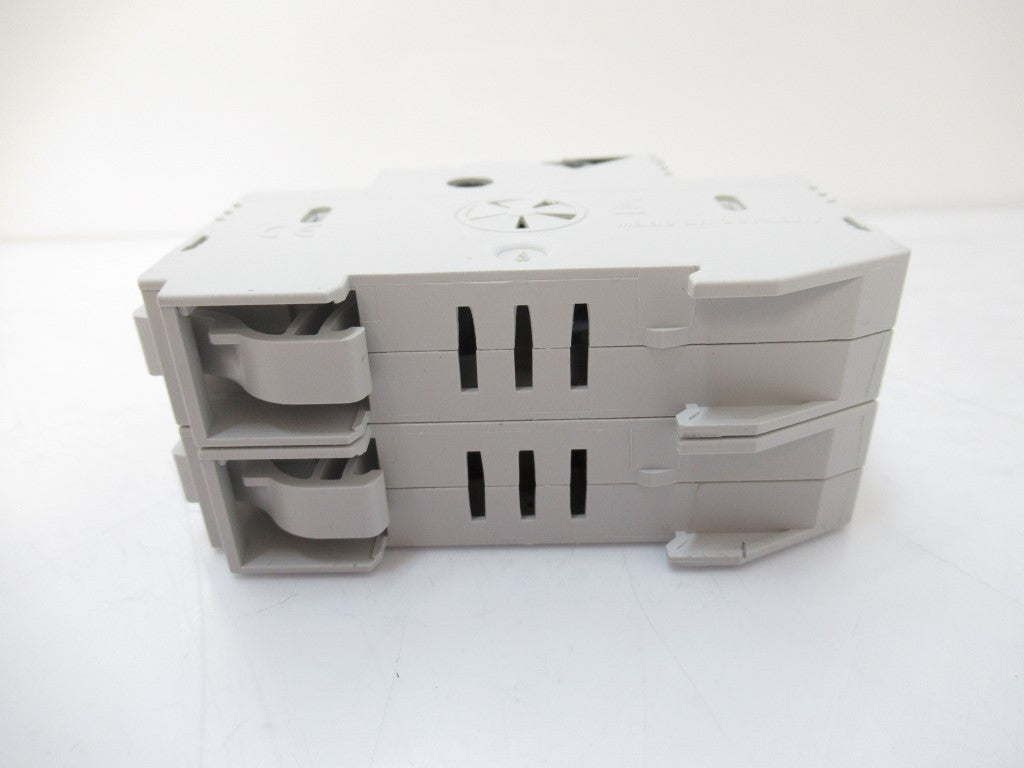 Wohner 31299 31299000 Holder For Cylindrical Fuse With Led Class CC 2 Pole 30 A