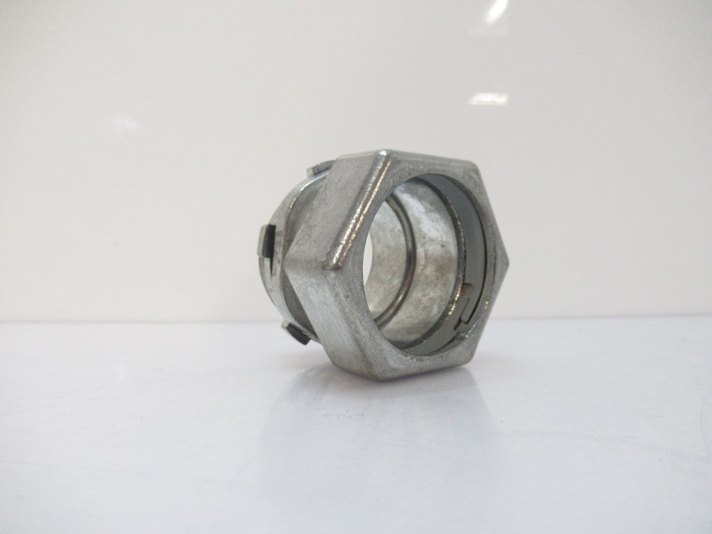 EMT FIT2006 1 1/4 " Concrete Tite Connector Raintight