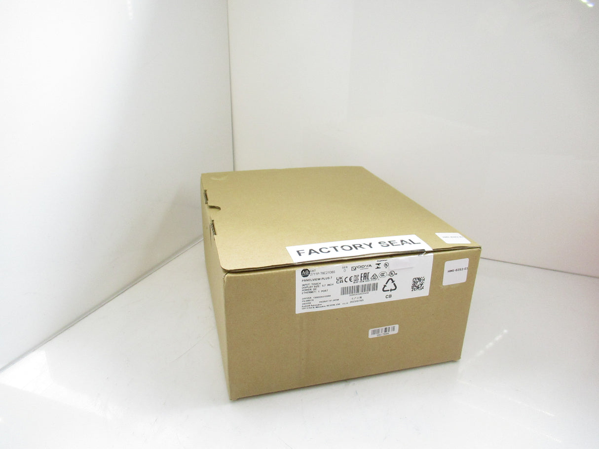Allen Bradley 2711P-T6C21D8S Panelview Plus 7 Touch Screen, 5.7" Display