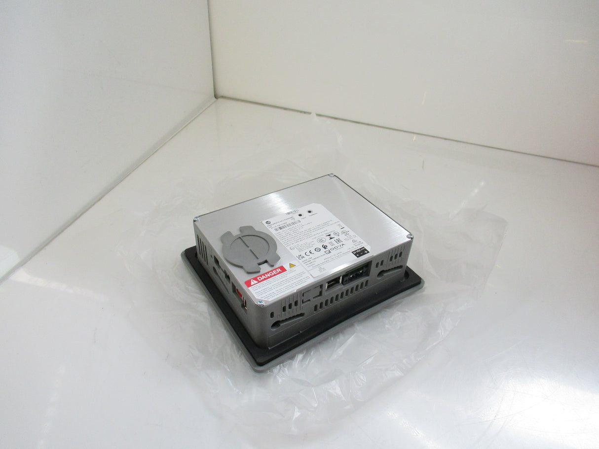Allen Bradley 2711P-T6C21D8S Panelview Plus 7 Touch Screen, 5.7" Display