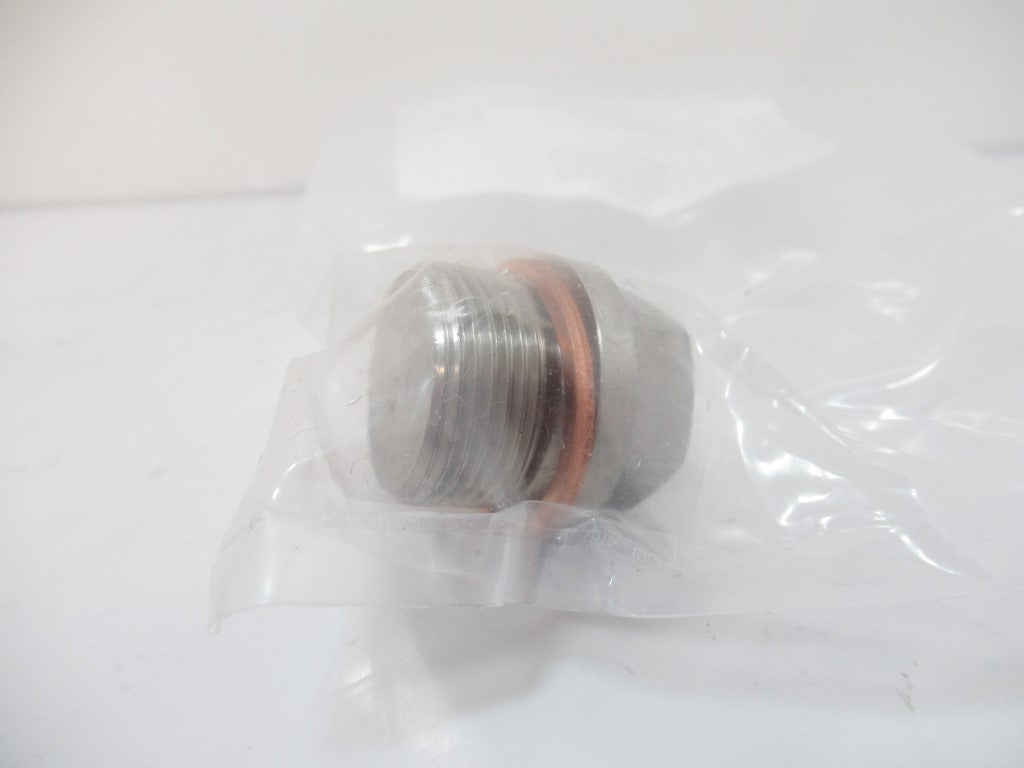 3600N18 A4-70 Low-Pressure 316 SS Threaded Plug M24 x 1.50 mm Thread Size