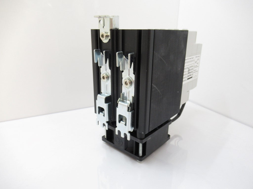 Carlo Gavazzi RGC3P60V65C1DFM Solid State Relays, 3-Pole, 600V AC