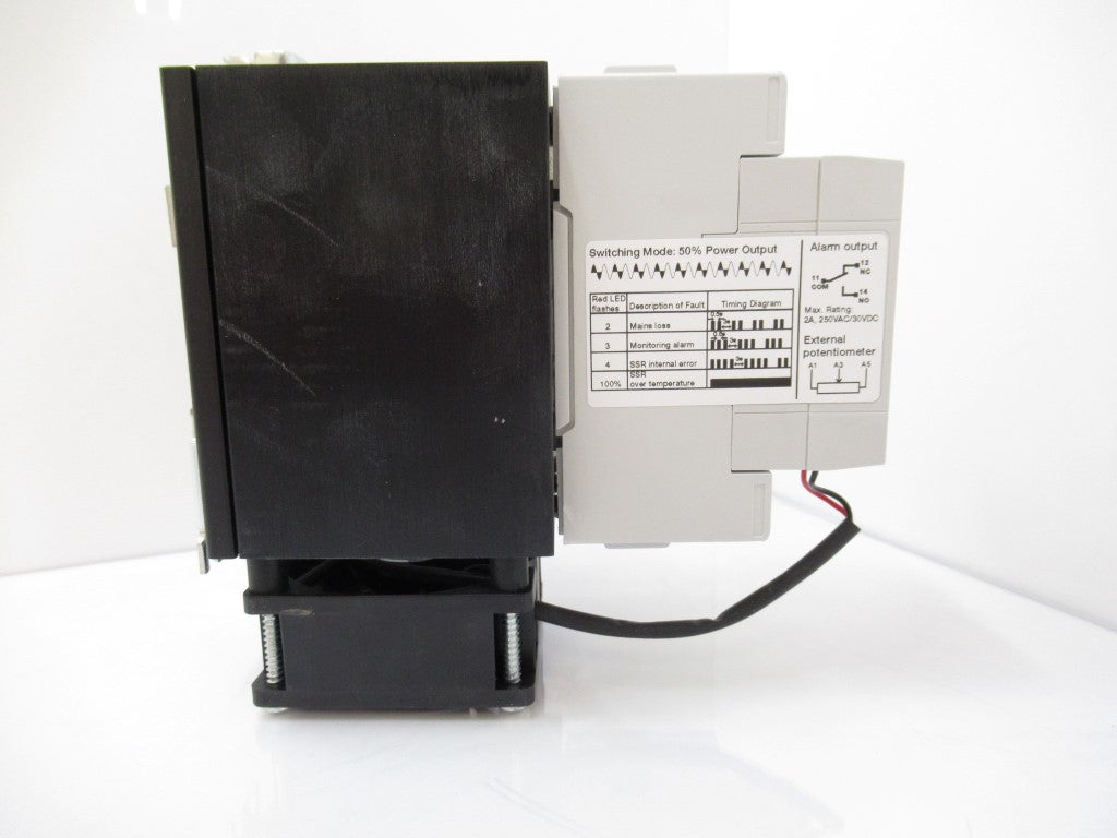 Carlo Gavazzi RGC3P60V65C1DFM Solid State Relays, 3-Pole, 600V AC