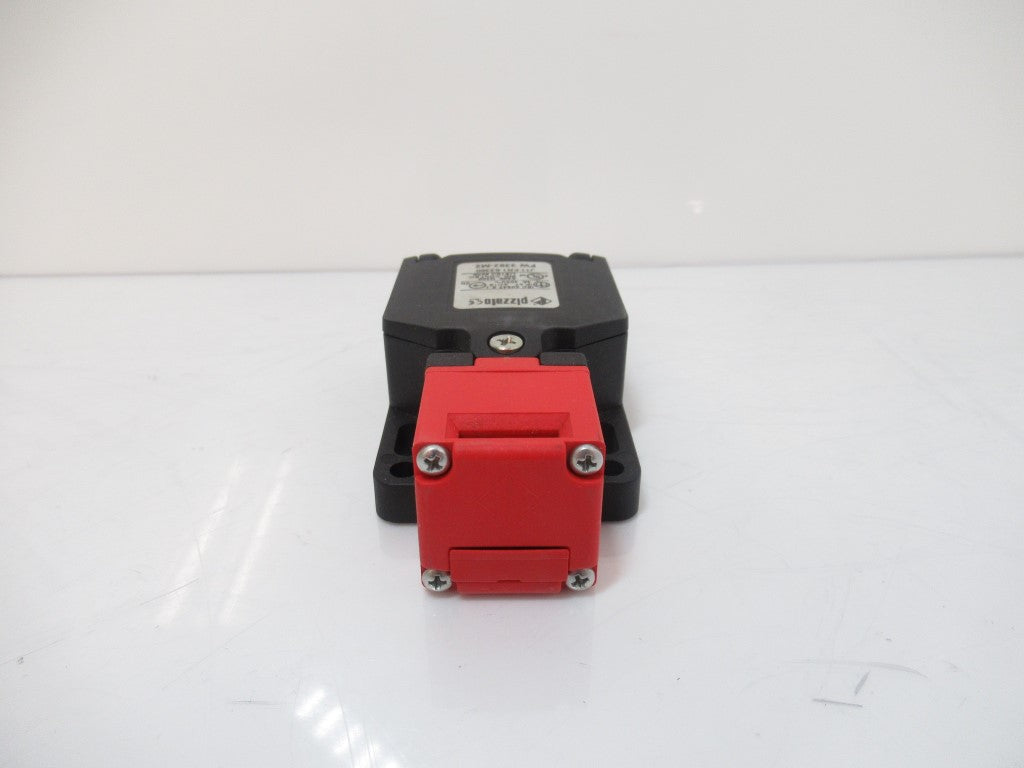 FW 3392-M2 FW3392M2 Pizzato Safety Switch With Separate Actuator