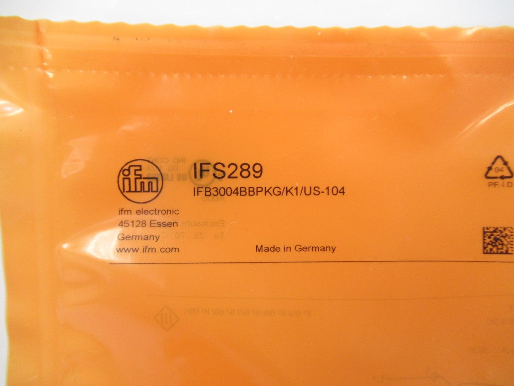 Ifm IFS289 IFB3004BBPKG/K1/US-104 Inductive Sensor, 3-Wire, M12