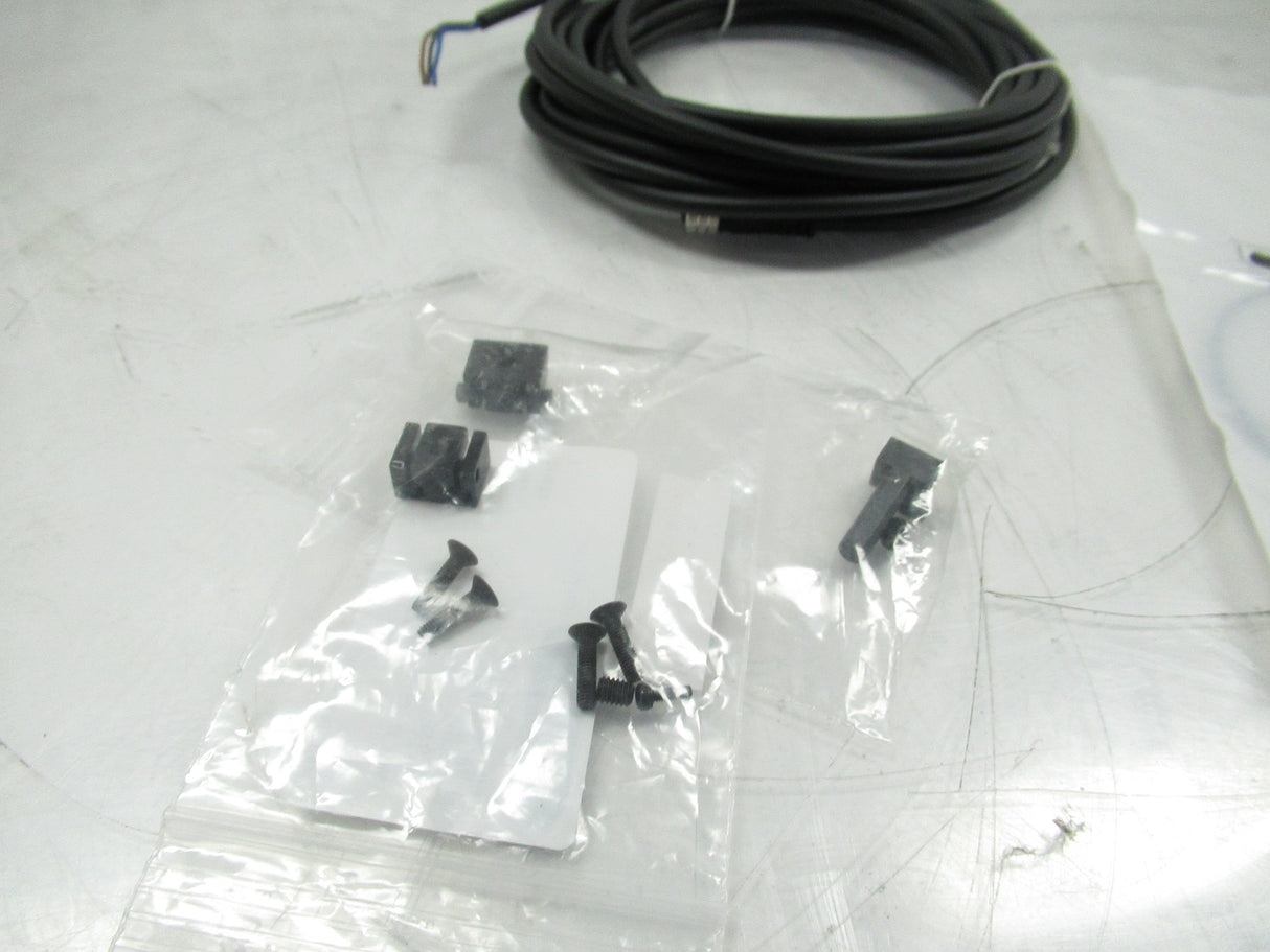 Schunk 0313337 GMNS 28-G Proximity Switch Straight Kit