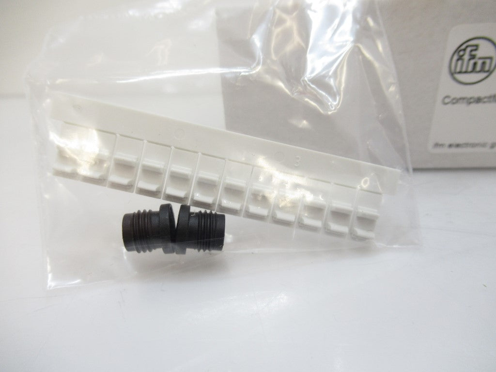 Efector IFM EBC050 Splitter Box 4 Ports Connector M8