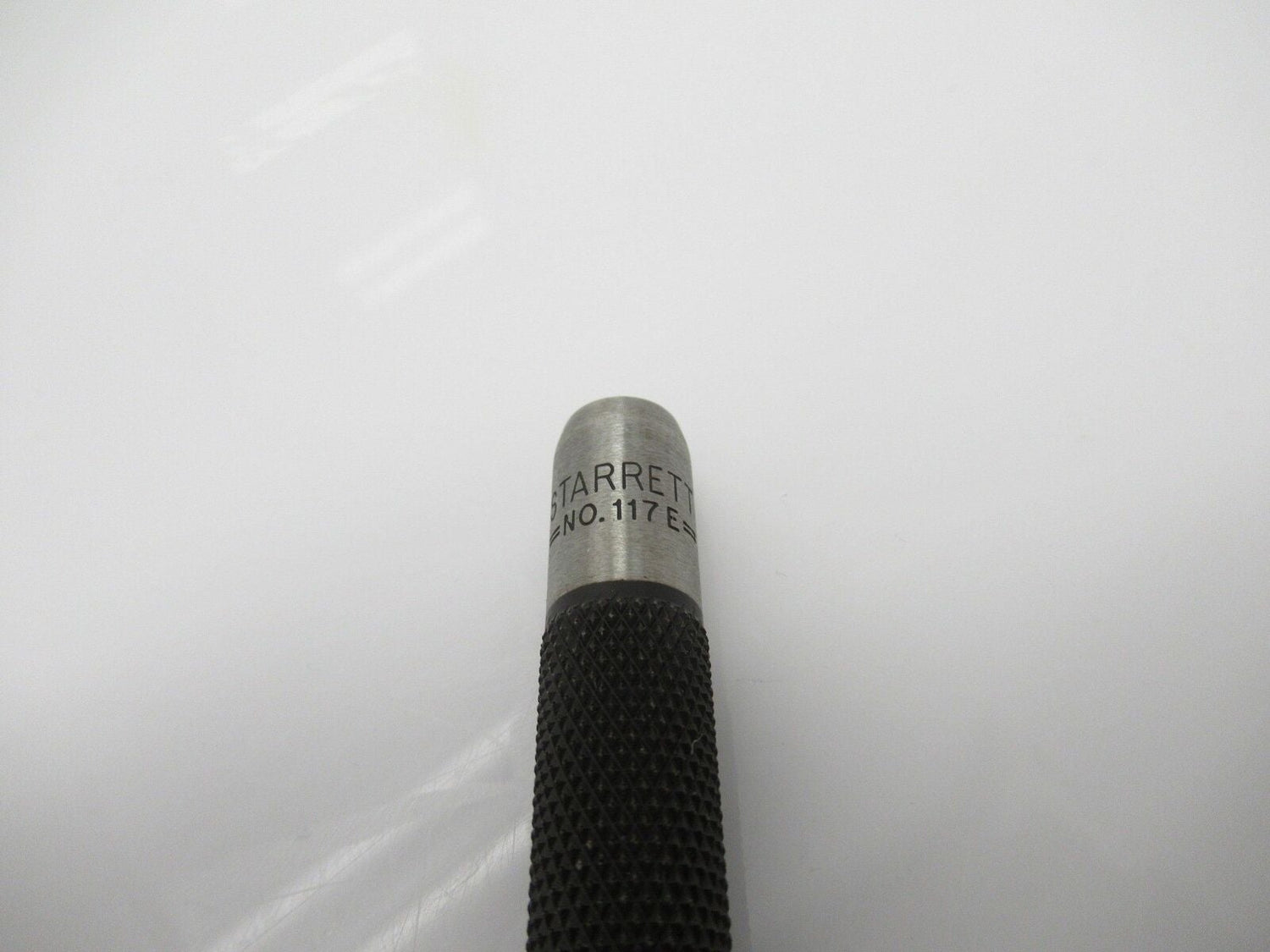 MV7050487 Starrett 117E Center Punch With Round Shank 1/4" (New No Box)