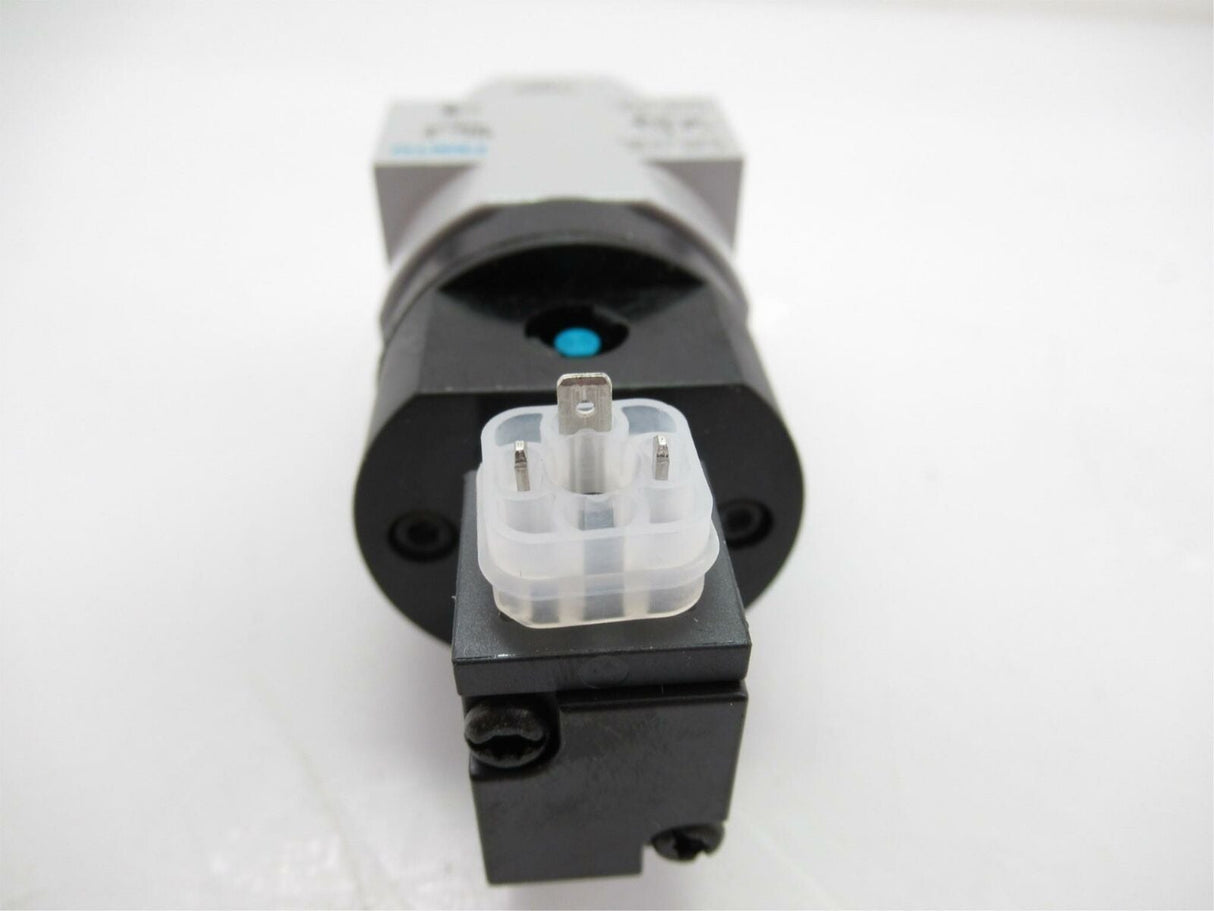 172956 HEE-D-MINI-24 Festo On-Off/Soft-Start Valves D Series New In Box