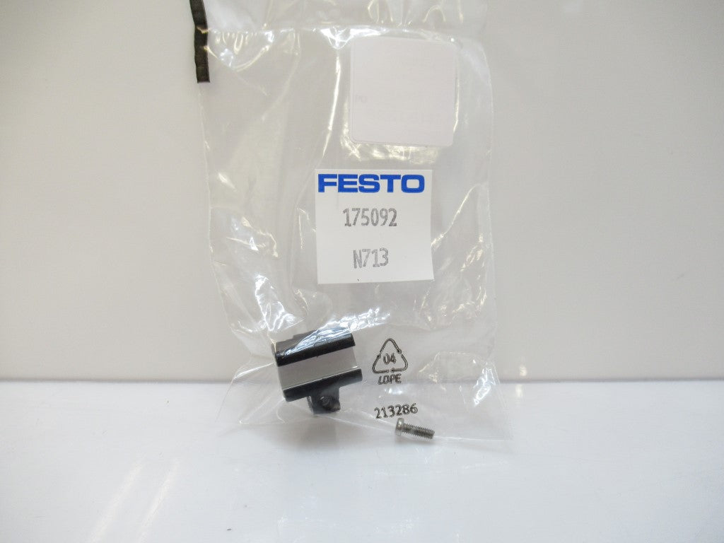 SMBR-8-10 SMBR810 175092 Festo Mounting Kit