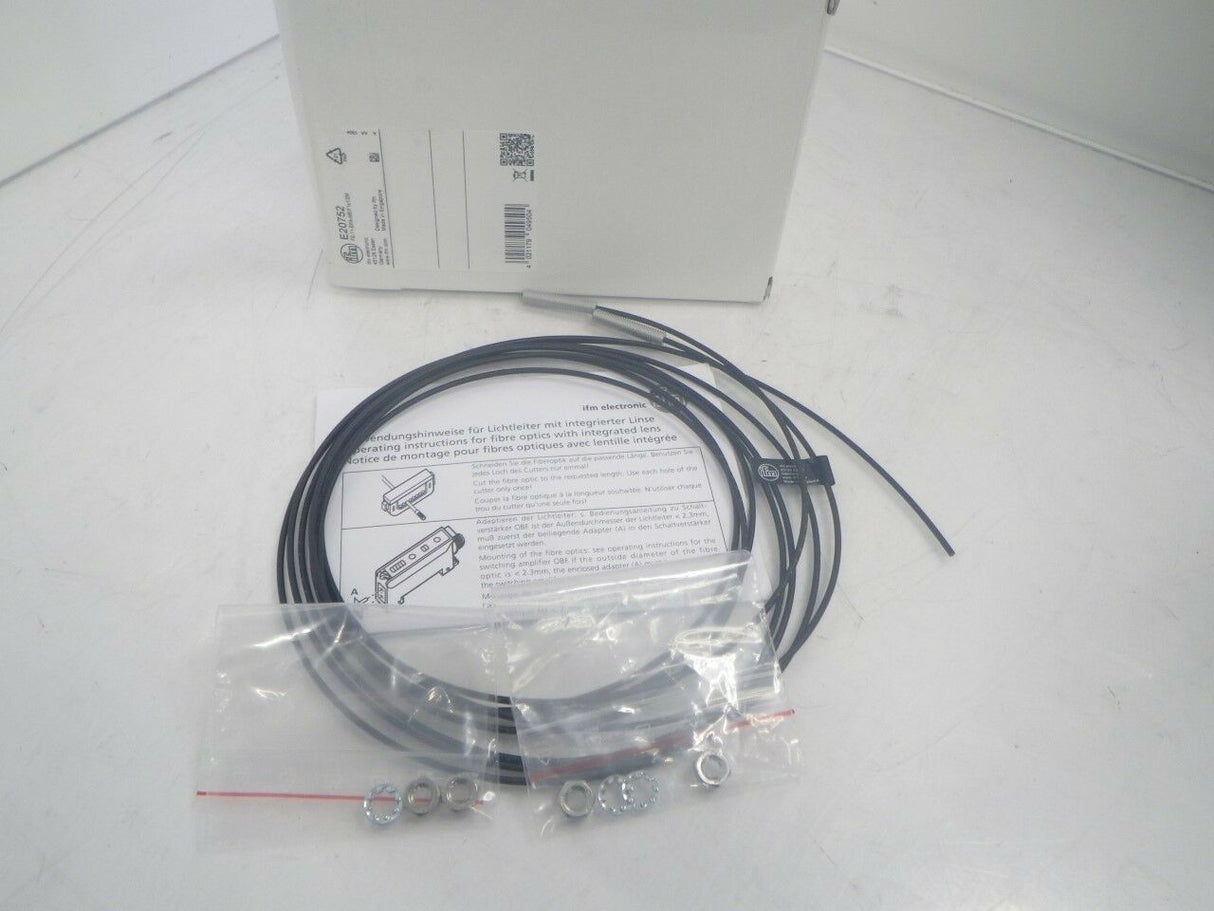 E20752 FE-11-EPA-M6/F1x1/2M FE11EPAM6F1x12M Ifm Fibre Optic Through-Beam Sensor