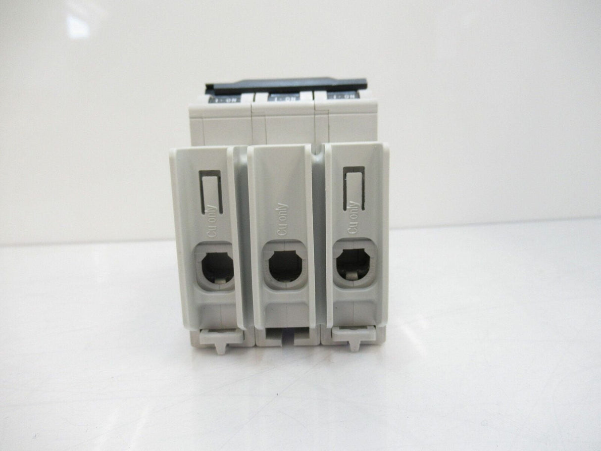 M9F42340 Schneider Electric Multi 9 Miniature Circuit-Breaker(Sold By Unit, New)