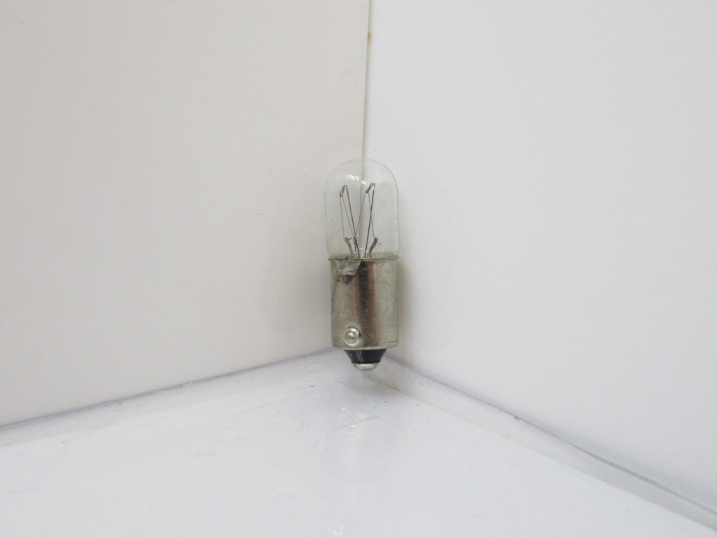 967 Miniature Lamps Bulbs, Clear, 130V, 2.4W, Sold Per Pack Of 10