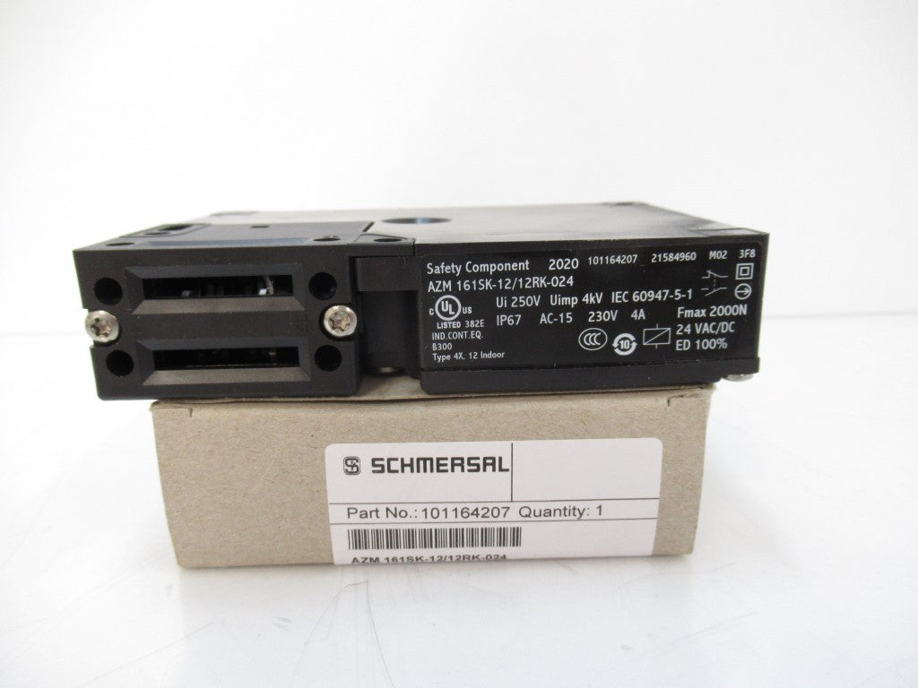 AZM 161SK-12/12RK-024 Schmersal Solenoid Interlock, Keyed (New In Box)