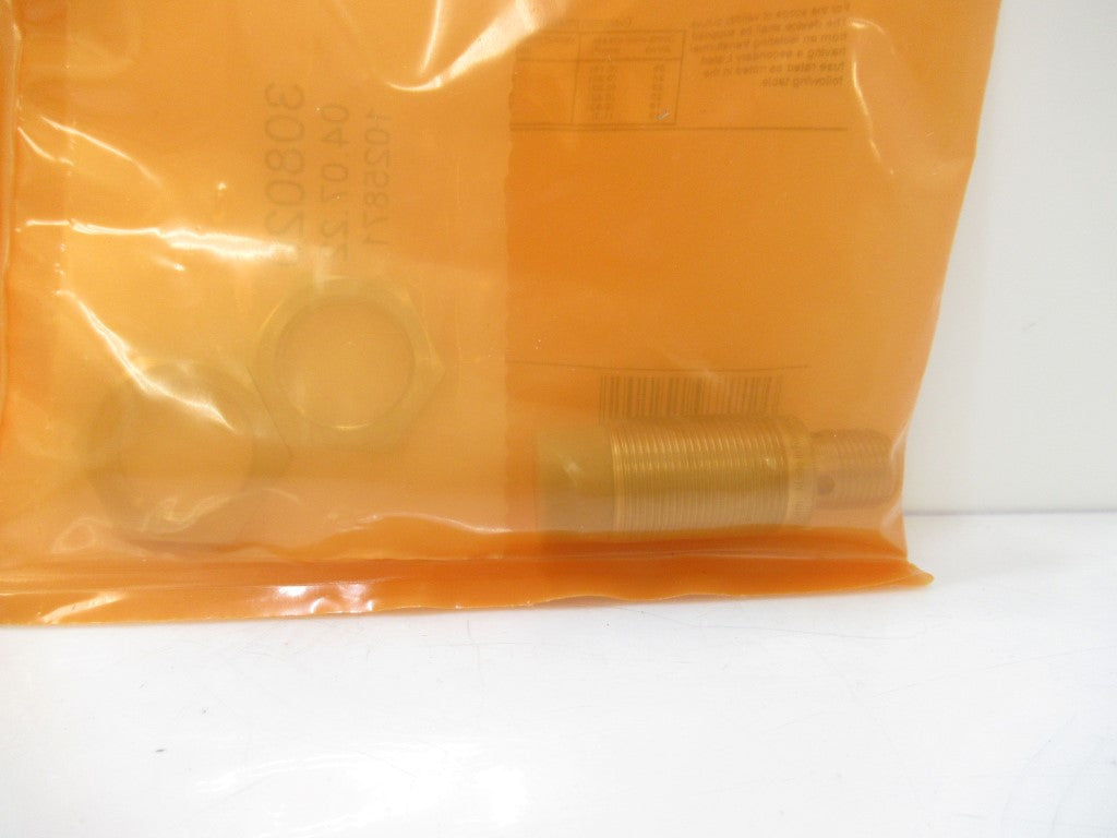 IGT200 IGB3012-BPKG/M/V4A/US-104-DPS Ifm Electronic Inductive Sensor, M18, PNP