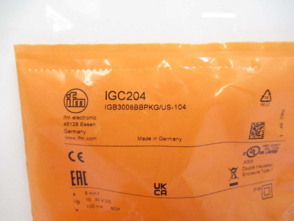 IGC204 IGB3008BBPKG/US-104 Ifm Electronic Inductive Sensor, 3-Wire, IP68