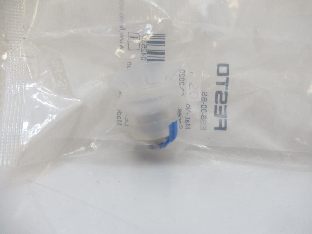 189384 Festo ESS-30-BS Suction Cup With Connector New In Bag Sealed