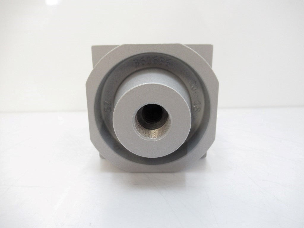 HEE-D-MAXI-24 HEEDMAXI24 172962 Festo On/Off Valve