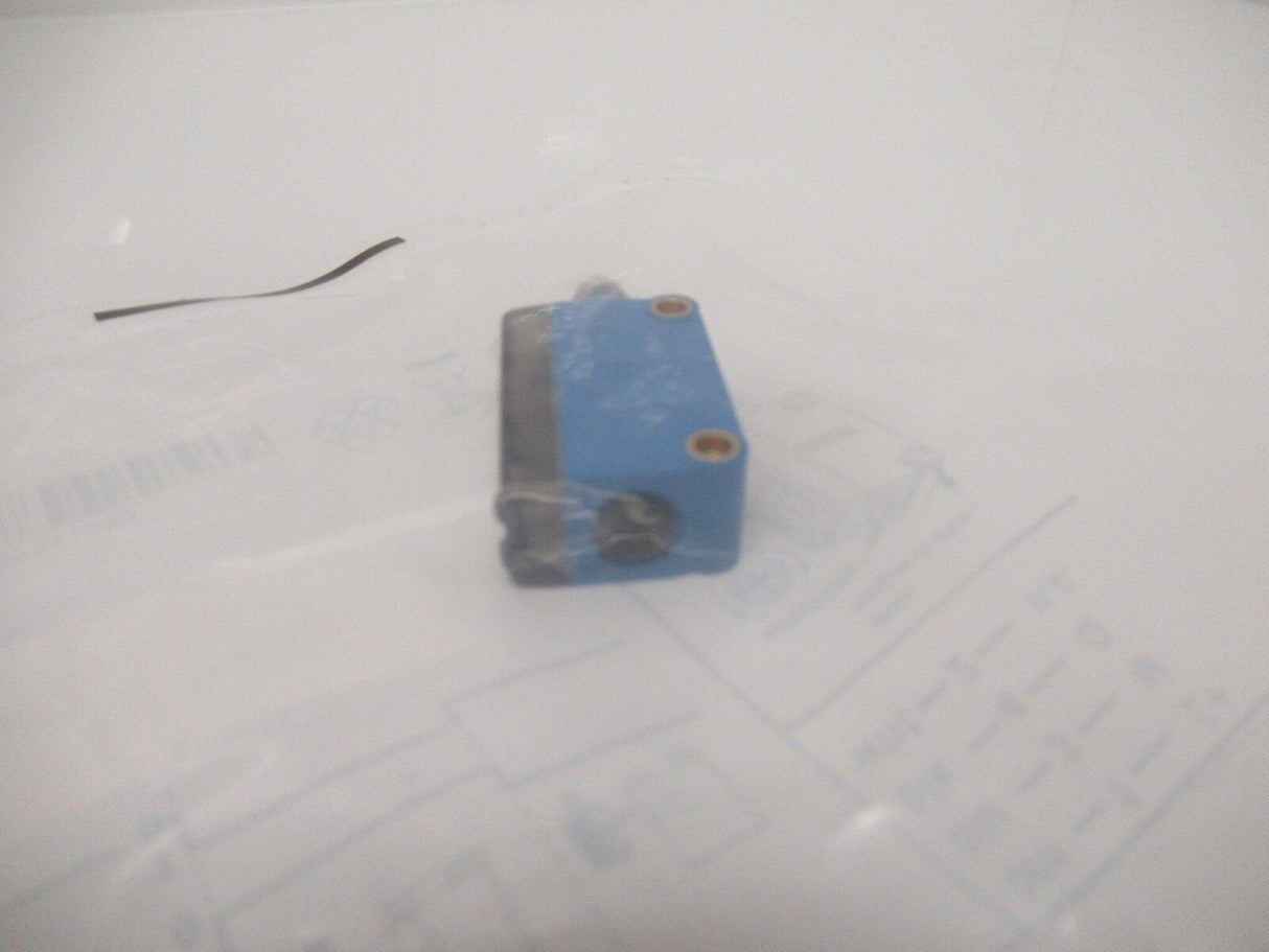 GL6-P4211 1059241 Sick Miniature Photoelectric Sensor