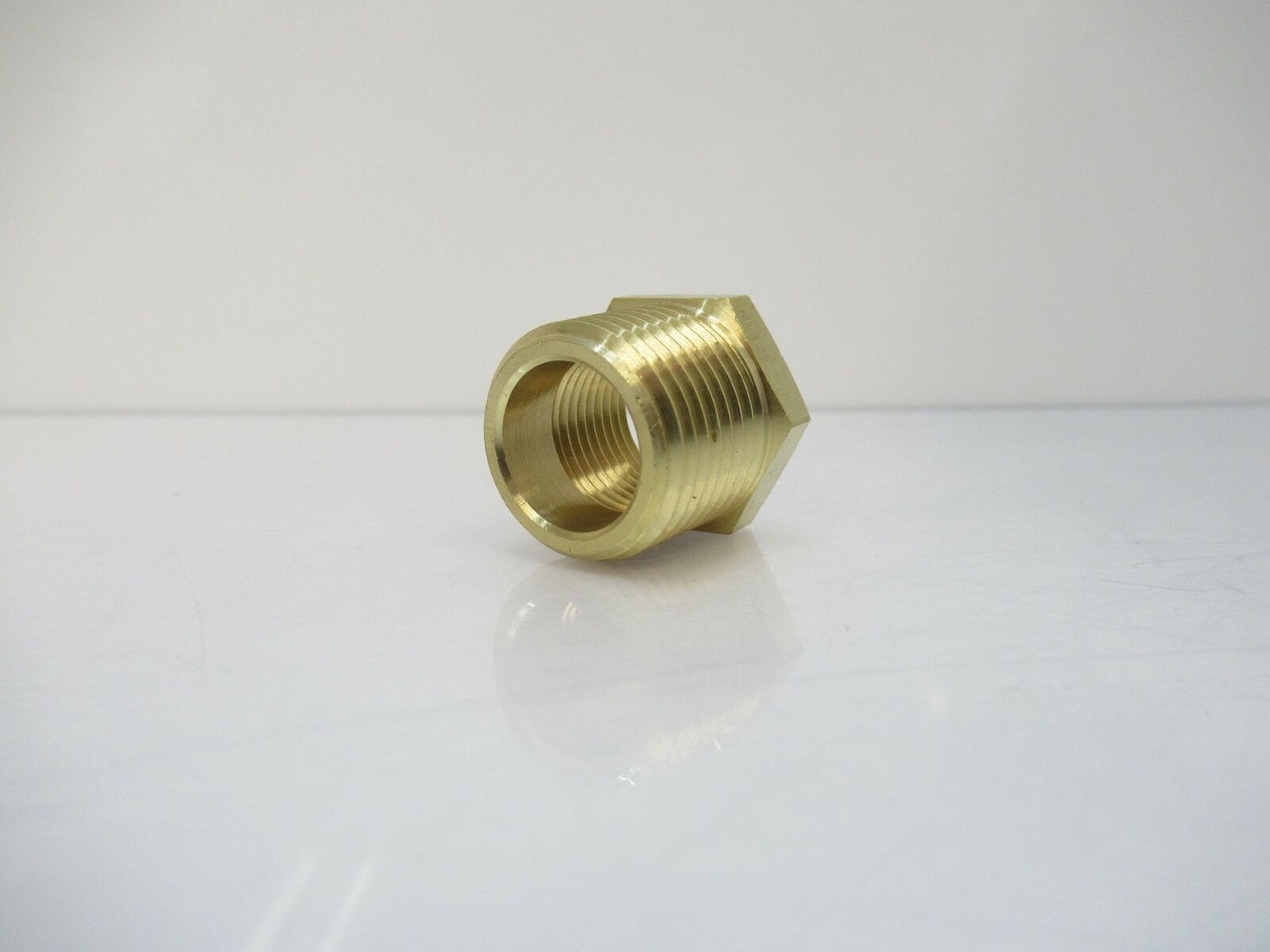 Reducing Pipe Bushing 110-DC, 1/2 in Male NPT x 3/8 in NPT Female