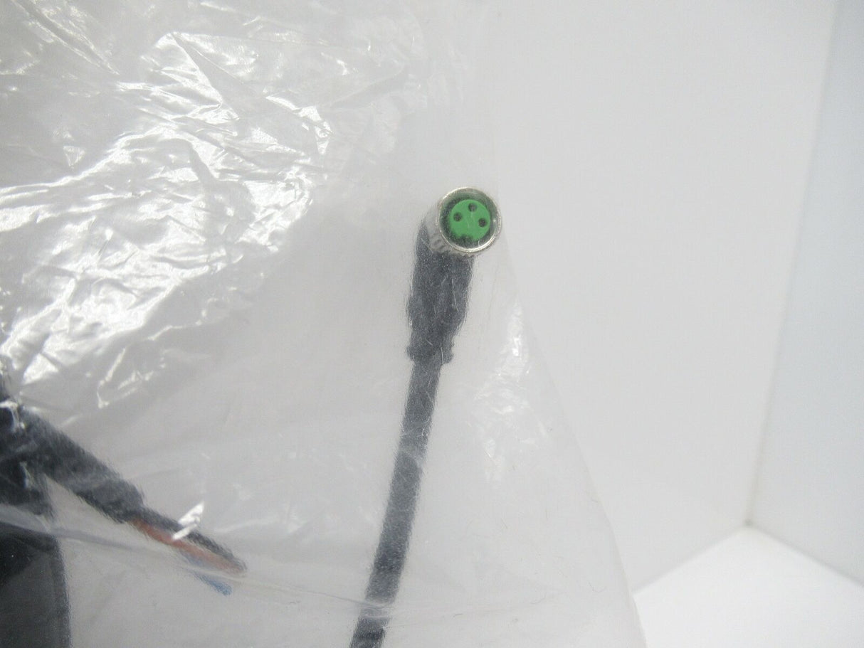 MurrElektronik 7000-08081-6330500 M8 Female Connector 90° Cable 22AWG