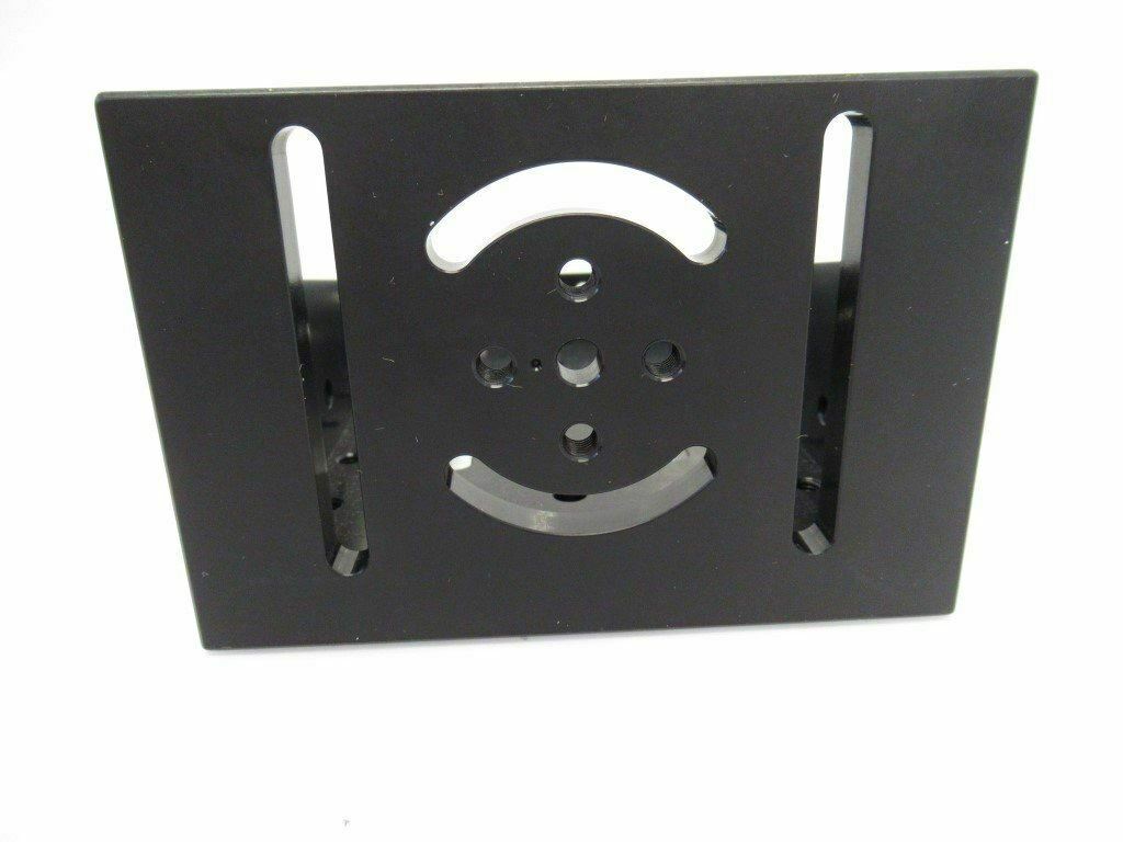 Thorlabs AP90RL/M Large Right-Angle Bracket, M6 Holes