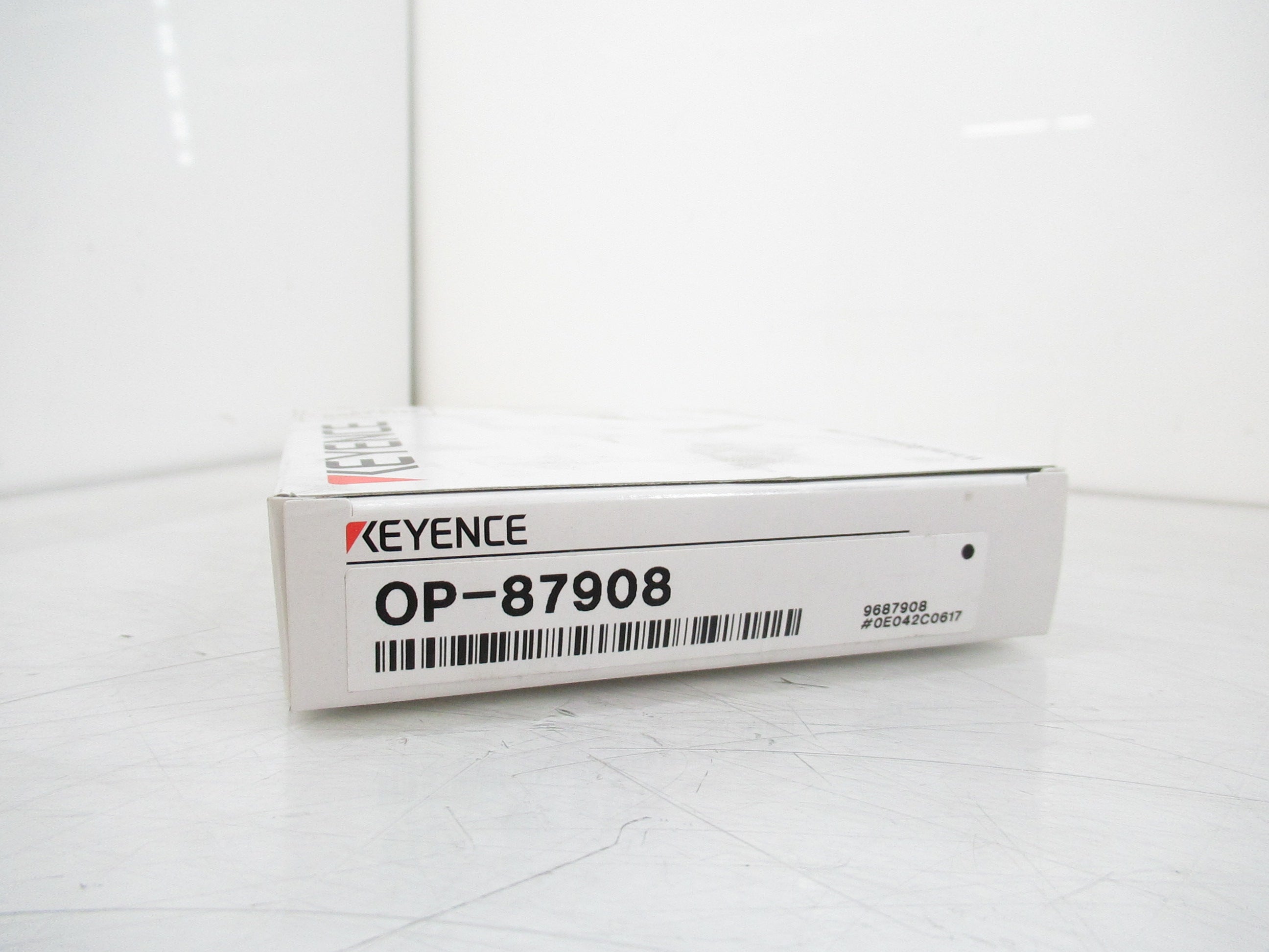 Keyence OP 87908 Vertical Mounting Bracket Industrialautomationparts Keyence OP 87908 Vertical Mounting Bracket Industrialautomationparts