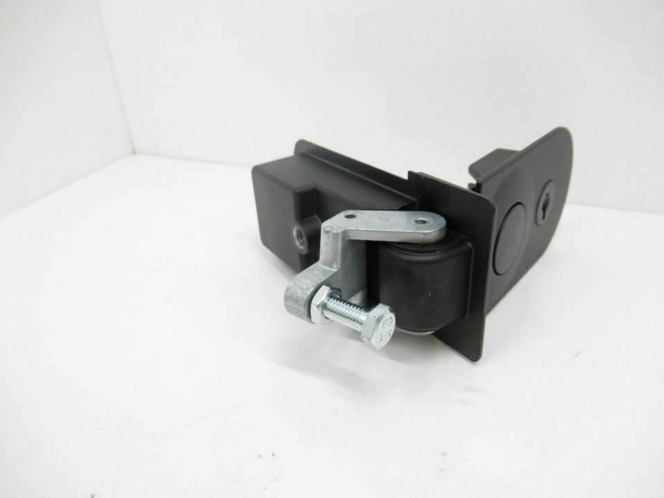 Southco C5-21-15 Compression Latch Lockable With Key