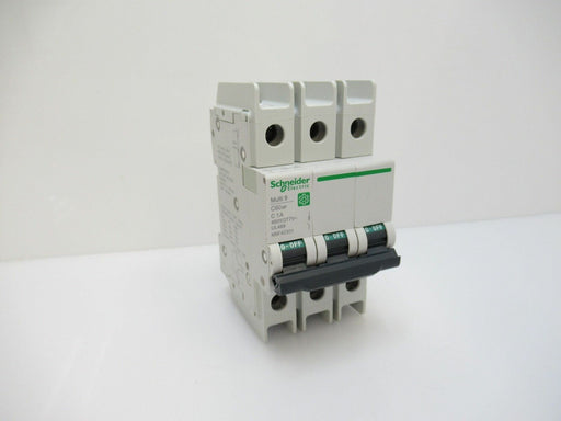 Schneider Electric M9F42301 Circuit-Breaker Multi 9 3-Poles 1A Curve C