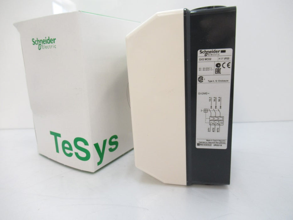 Schneider Electric GV2MC02 Enclosure For TeSys GV2ME - IP55