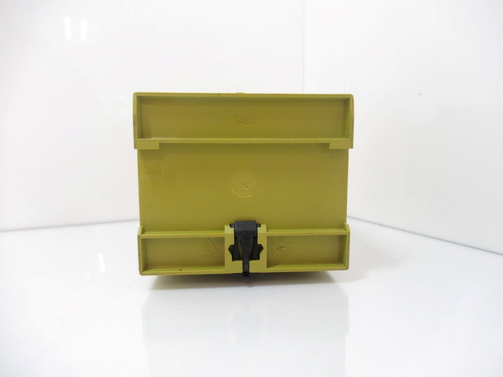 Pilz PZE 9 24VDC 8n/o 1n/c 774150 Safety Relay Expander Module