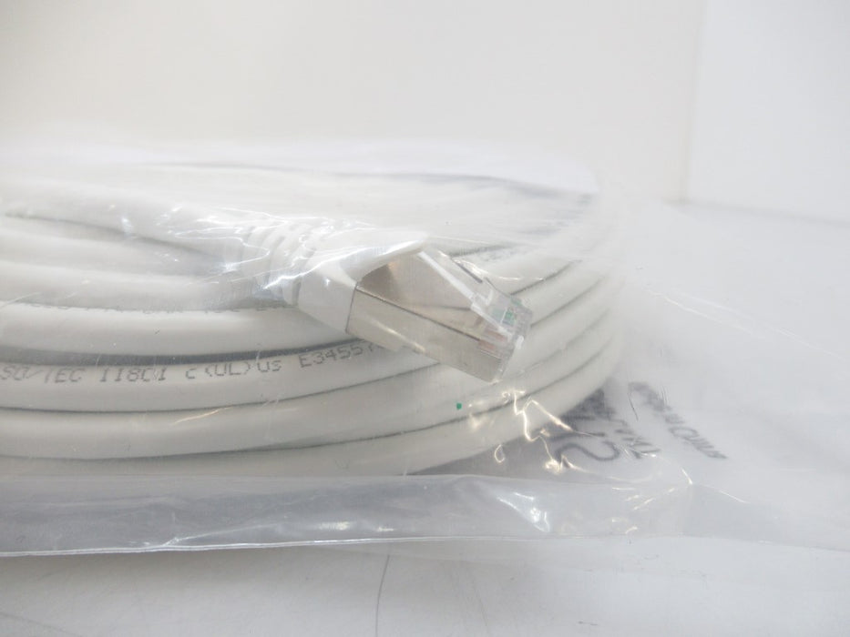 Molded Patch Cable CAT6AS-100WH CAT6A SFTP 10 GB 100 FT White