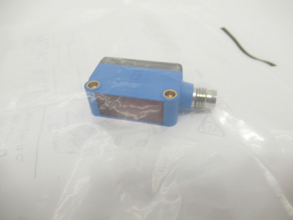 GL6-P4211 1059241 Sick Miniature Photoelectric Sensors (New)