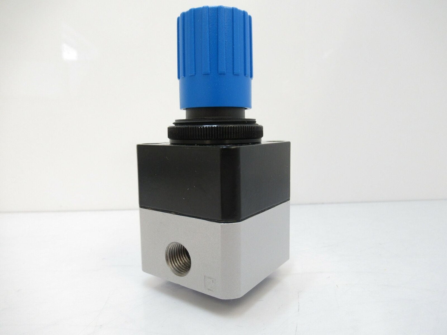 159500 LRP-1/4-0,7 LRP1407 Festo Precision Pressure Regulator (New In Box)