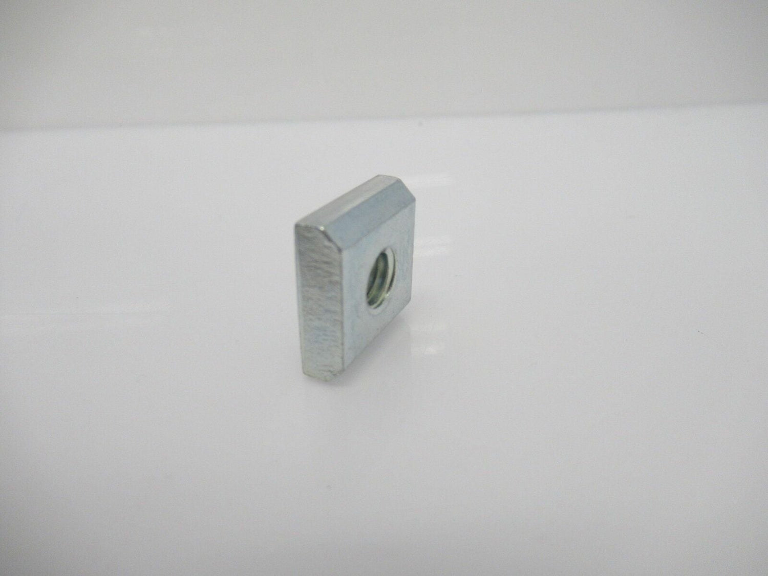 34.01.0001 MK Extrusion Nut 1,M8,Steel Zn (Sold By Lot Of 273 pcs New)