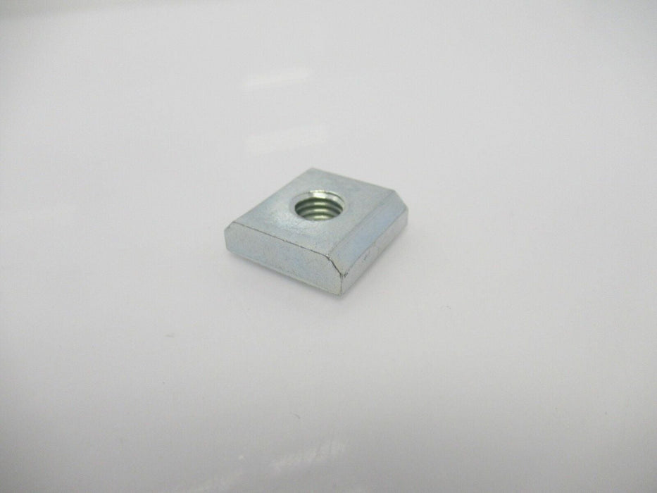 34.01.0001 MK Extrusion Nut 1,M8,Steel Zn (Sold By Lot Of 273 pcs New)