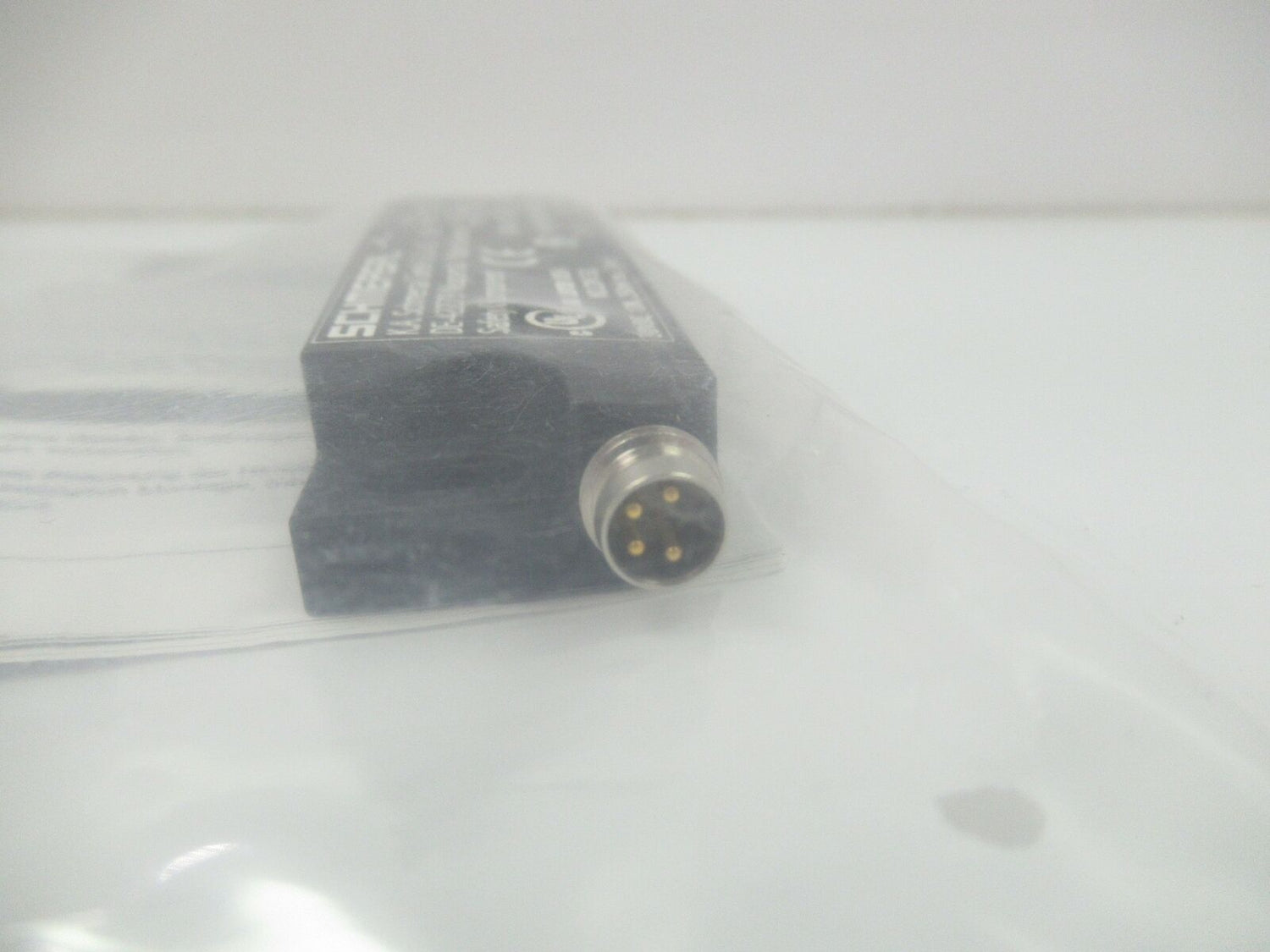 101193148 BNS 36-11Z-ST-L BNS3611ZSTL Schmersal Magnetic Safety Sensor