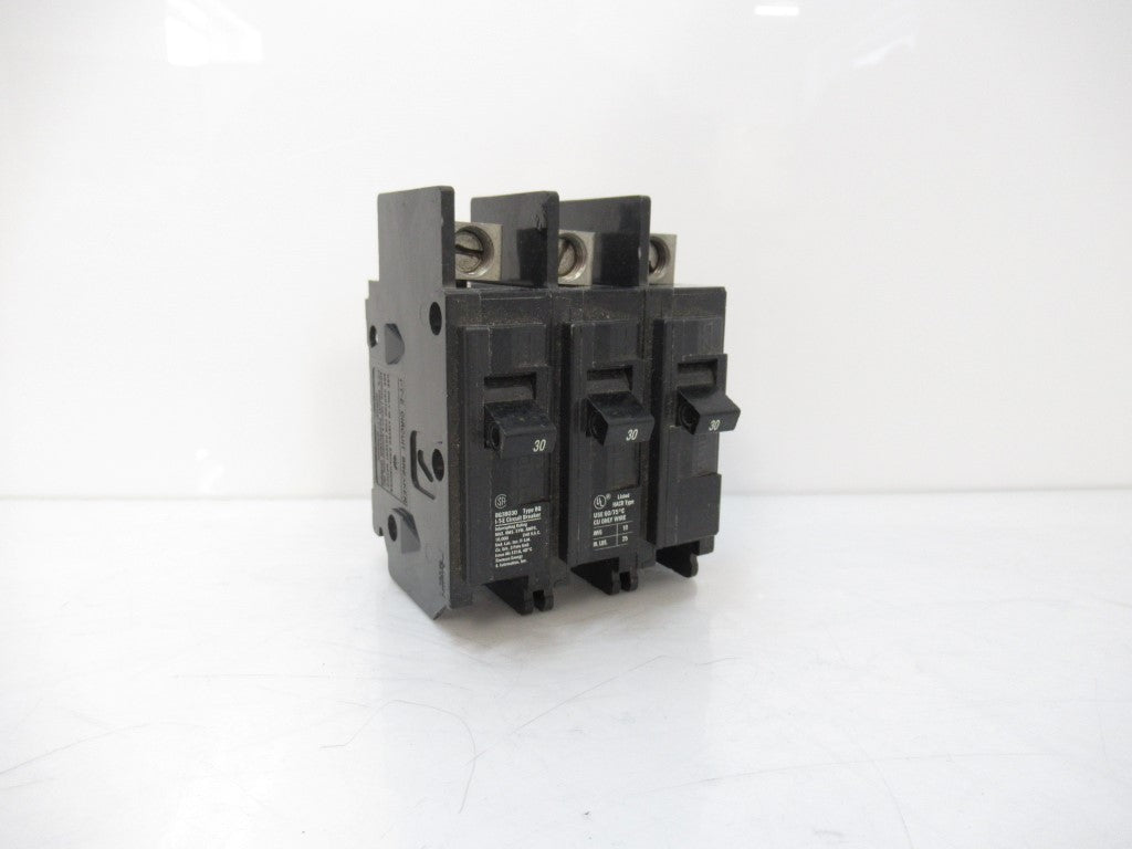 BQ3B030 Siemens Type BQ Low Voltage Molded Case Circuit Breaker 30A 240V AC