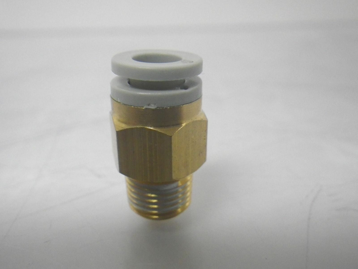 E KQ2H-06-01S EKQ2H0601S Push In Fitting, Sold Per Pack Of 10