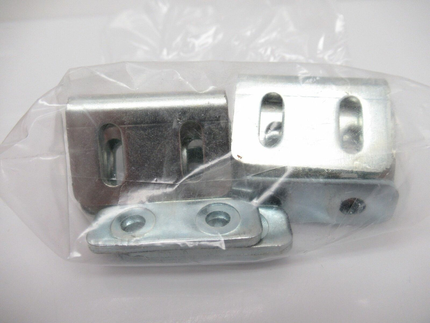 EY3005 Ifm Electronic Bracket Adjustable Angle +/- 7°  Sold By Set Of 6