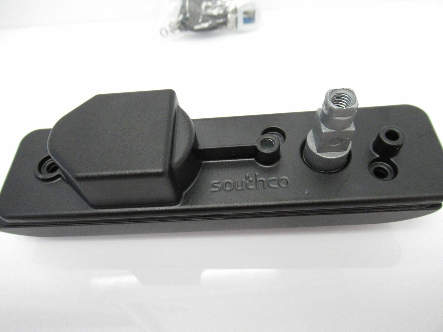 H3-50-101-150 H350101150 Southco Swinghandle Multi-Point System, Sold By Kit