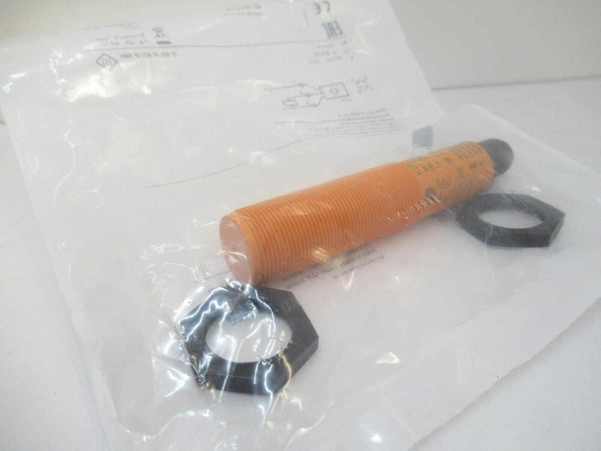 KG5309 KG-3150NBPKG/SL/1P/US/IO Ifm Electronic Capacitive Sensor M12 Connector