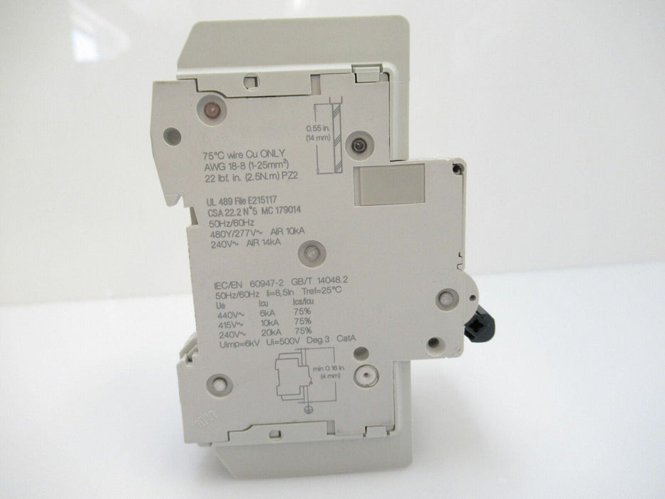 M9F42302 Schneider Electric  Miniature Circuit-Breaker Multi 9 3-Pole (New)