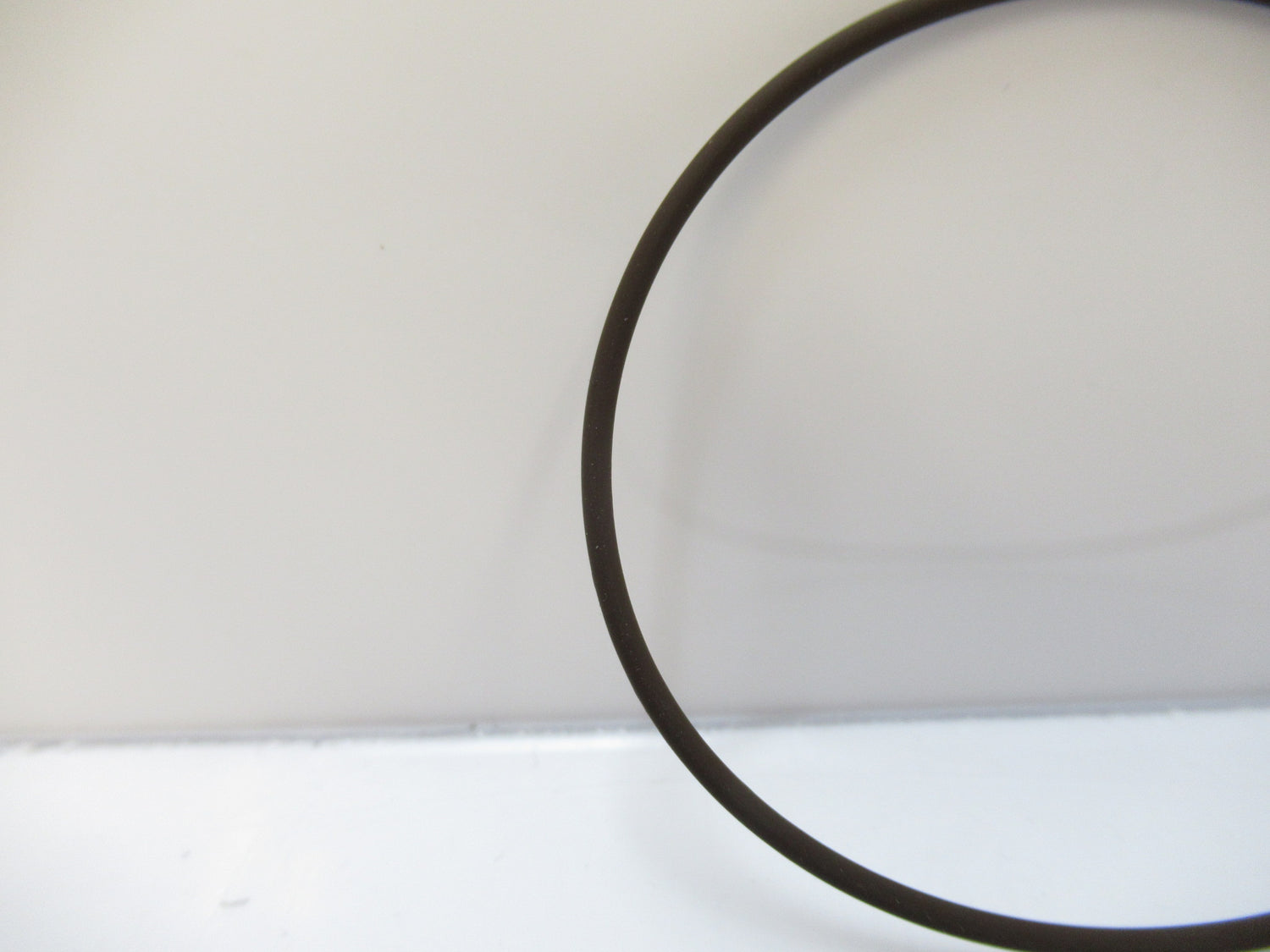 2-035/V1476 2035V1476 O'Ring 2.250 x 2.375 x 0.070" (New And Sold By Unit)