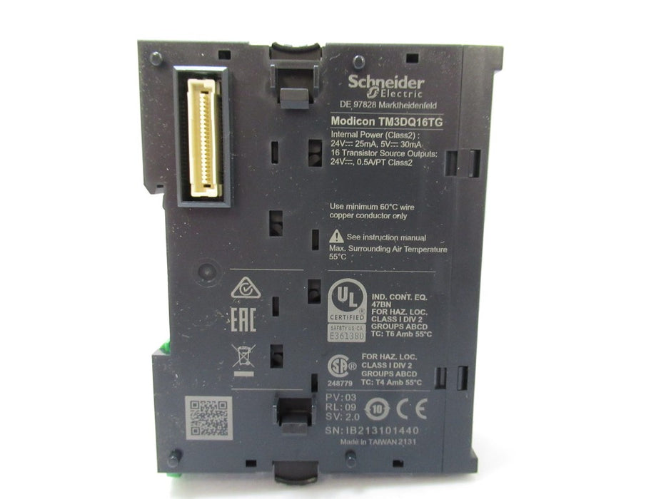 TM3DQ16TG Schneider Electric Modicon TM3 - 16 Outputs Transistor PNP