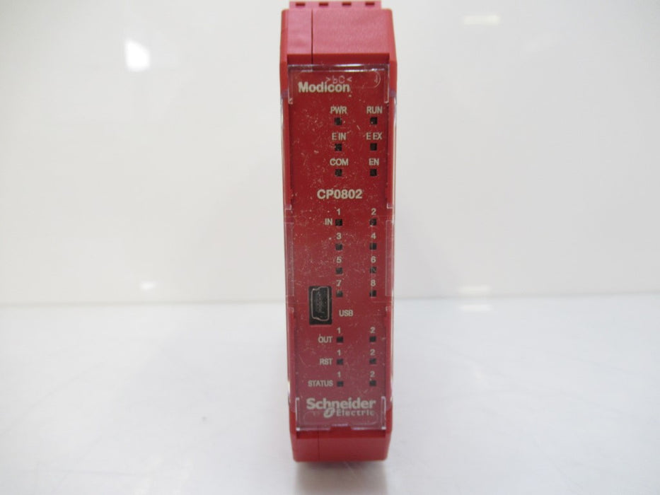 XPSMCMCP0802 Schneider Electric Controller 8 Inputs 2 Outputs Module Screw Term