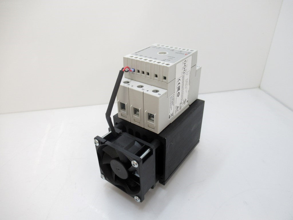 RGC3P60I65EDFP Carlo Gavazzi Solid-State Contactors 600V - 3 x 65A New In Box