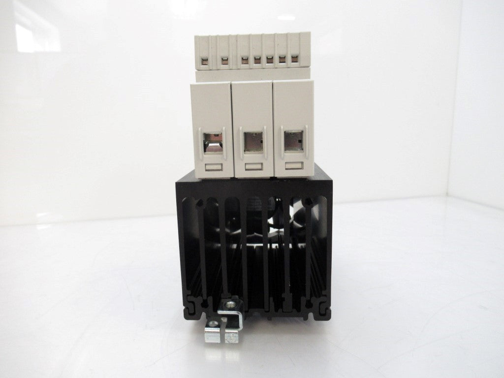 RGC3P60I65EDFP Carlo Gavazzi Solid-State Contactors 600V - 3 x 65A New In Box